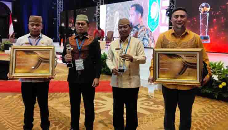 Terbaik Pengelolaan APBD, Gorontalo Sabet 2 Penghargaan dari Mendagri