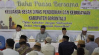 Ikut Buka Puasa Bersama, Ini Pesan Nelson Pomalingo