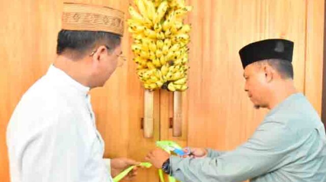 Roni Sampir Resmikan Masjid Al-Ibra Pilohayanga