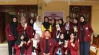Mahasiswa KKN Kolaboratif UNG Kenalkan Peyek Cumi Desa Langgula