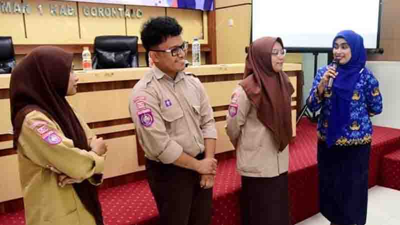 DISKOMINFO-ST Sosialisasikan Recak Digital di MAN 1 Limboto