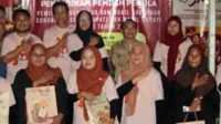 KPU Pohuwato Nobar Film "Tepatilah Janji" dengan Anak Santri Al-Khairat Buntulia