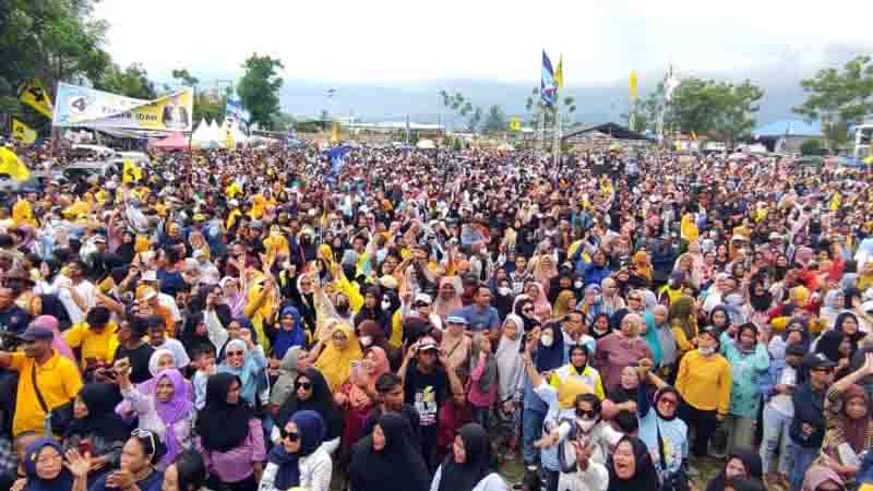 PECAH! Masa Pendukung Membludak di Kampanye Monologis GAS