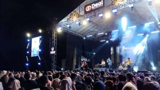Juicy Luicy Tampil Memukau Gen-Z Gorontalo