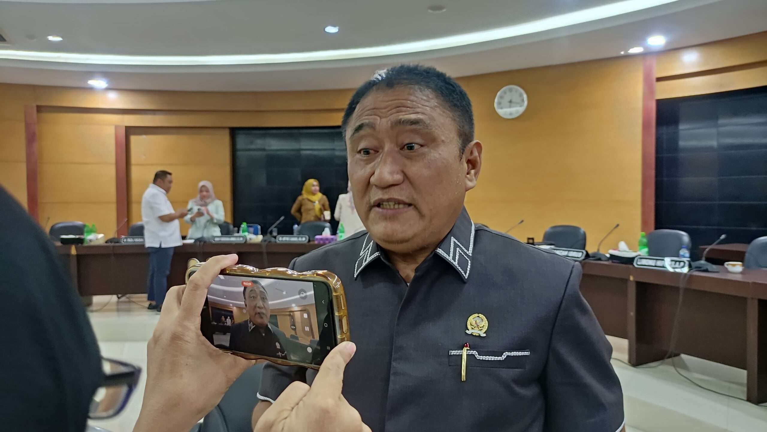 60 Kepala Keluarga di Gorontalo Terima Listrik Gratis