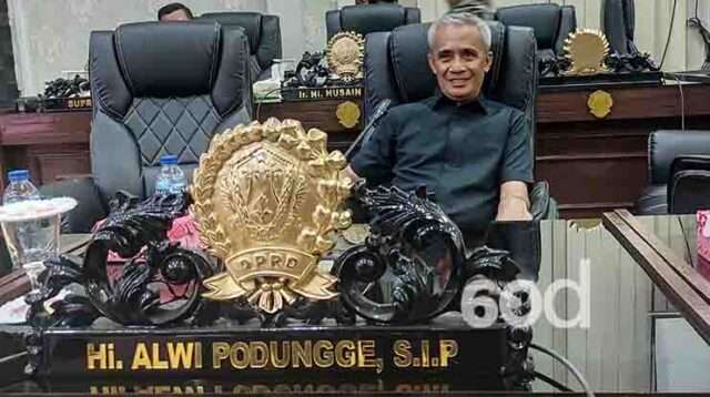 Puji Sosok Adhan Dambea, Alwi Podungge Beliau Tak Tergantikan