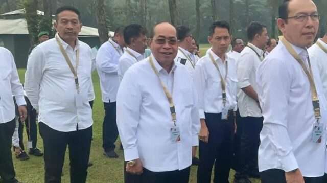Semangat Adhan Dambea Ikut Retret Kepala Daerah di Akmil Magelang