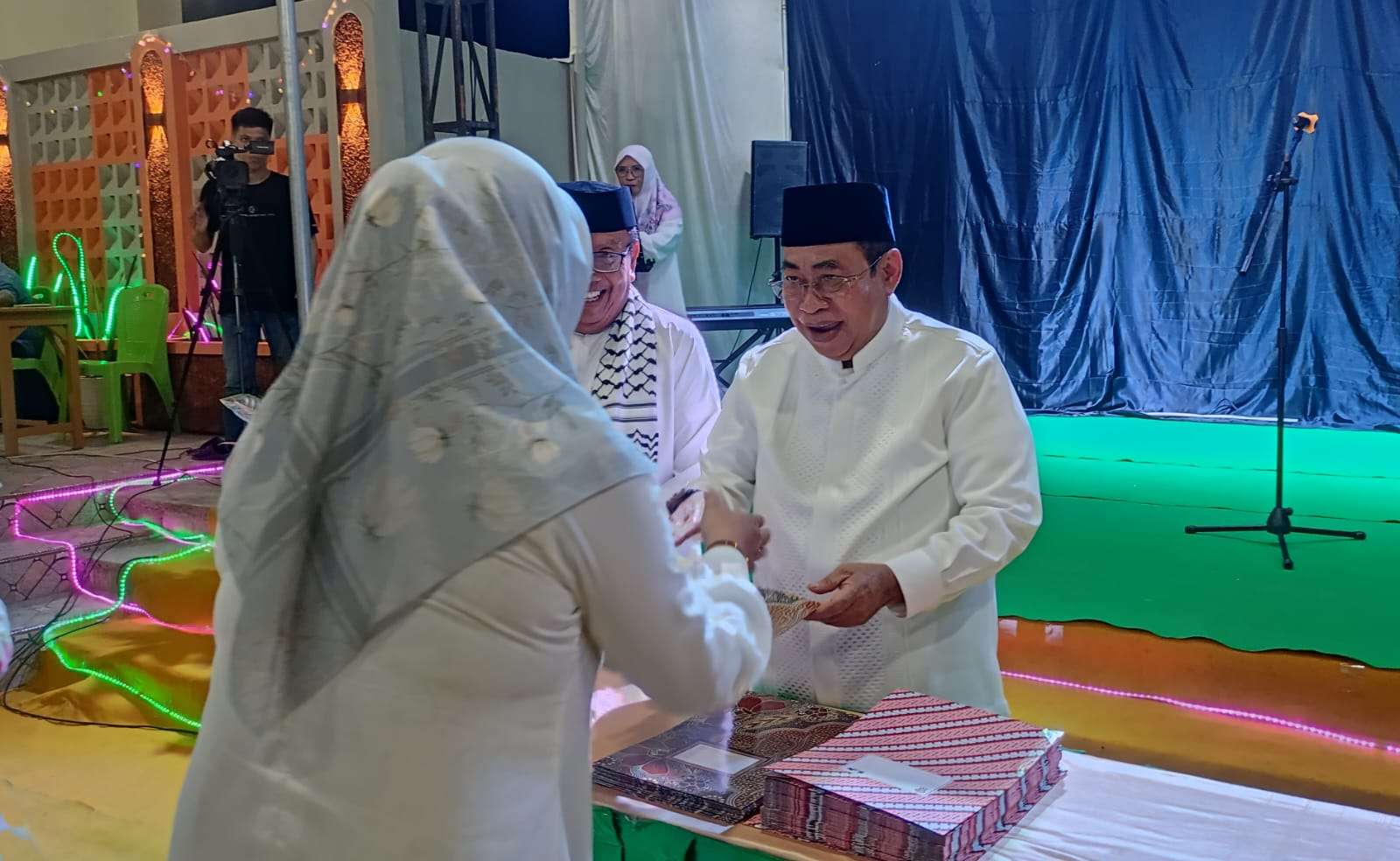 Adhan Dambea Bangga TPQ Al Mutaqqin Konsisten Laksanakan Kegiatan Keagamaan