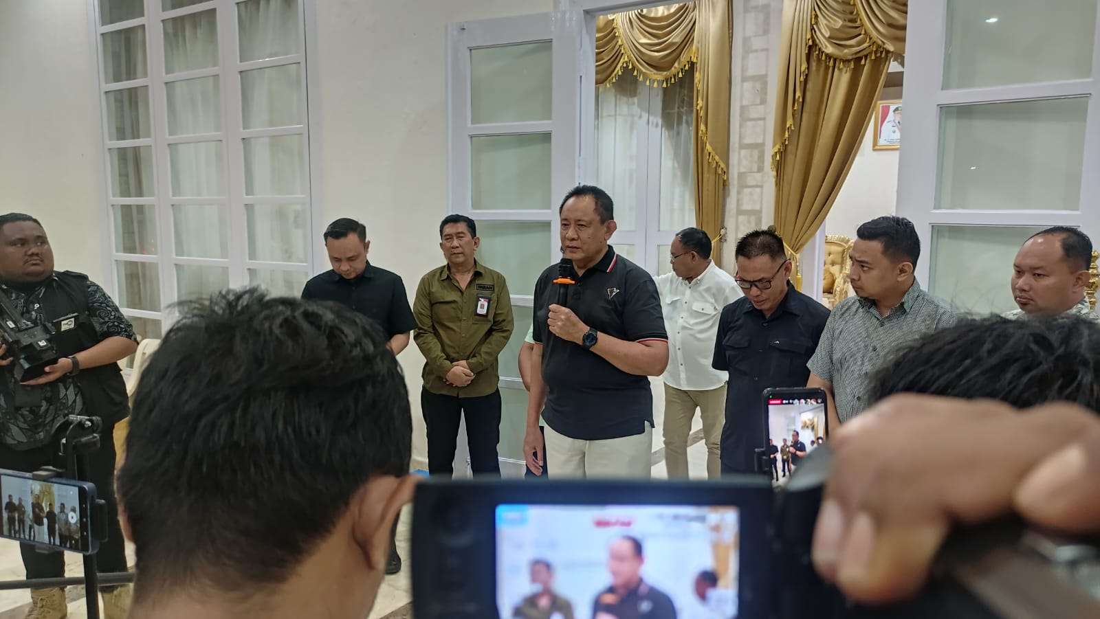 Gusnar Ismail Beberkan Masalah Pertambangan di Gorontalo