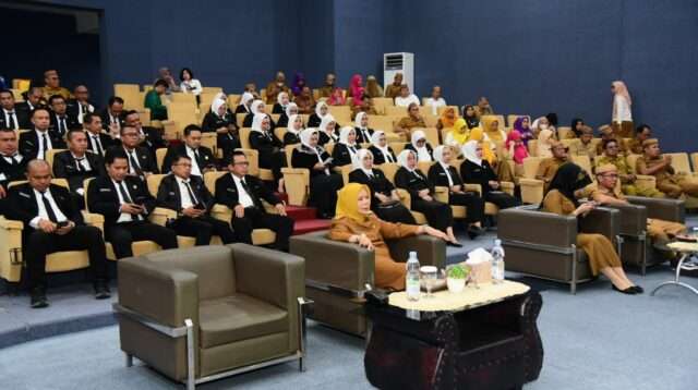 Pejabat Pengawas di Lingkungan Pemerintah Provinsi Gorontalo Ikut Pelatihan Kepemimpinan