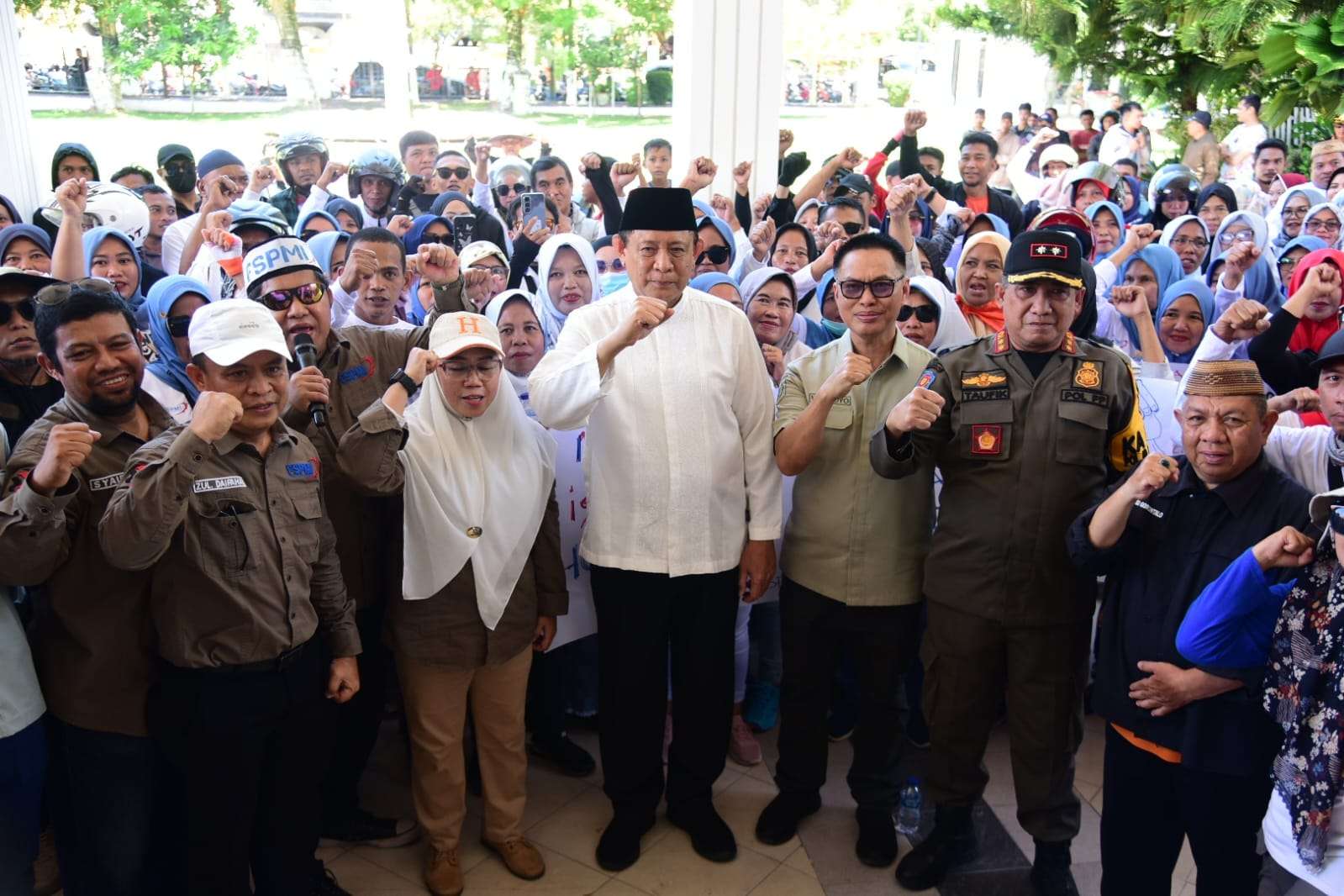 Seriusi Aspirasi Buruh, Gusnar Ismail: Saya akan Membentuk Tim