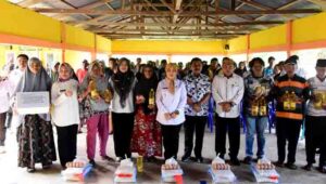 BLP3G Sentuh Warga Paguyaman dan Paguyaman Pantai