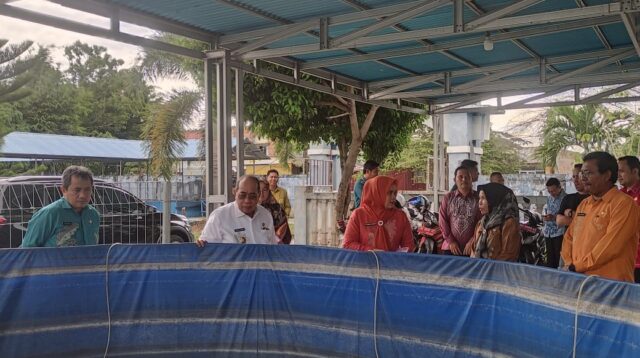 Adhan Dambea Berencana Pihak Ketigakan Pengelolaan Balai Benih Ikan