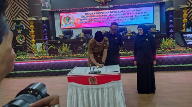 Pemerintah Kota Gorontalo bersama DPRD Tandatangani Nota Kesepakatan KUA-PPAS 2026