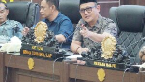 Perjuangkan Armada Pengangkut Sampah, Irwan Hunawa: Terima Kasih untuk Bapak Rusli Habibie