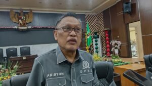Trotoar jadi Tempat Berjualan Begini Penjelasan Ariston Tilameo