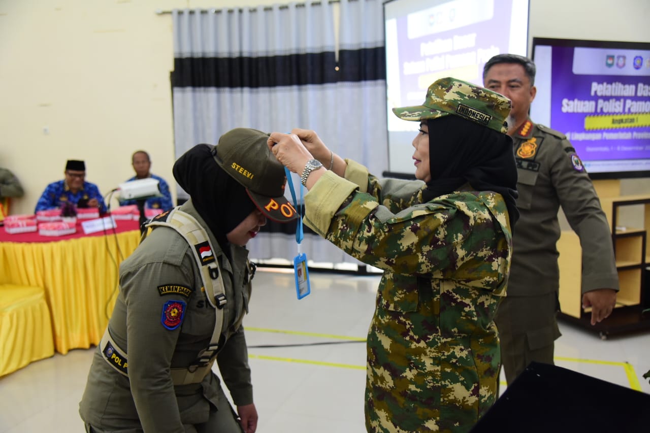 Lewat Pelatihan Dasar, Idah Syahidah Dorong Profesionalisme Satpol PP