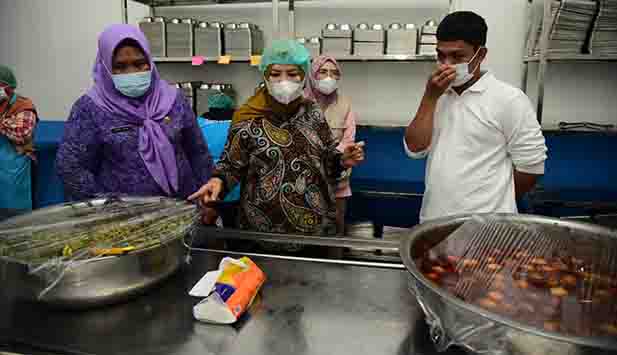 Idah Syahidah Sidak Empat SPPG di Kabupaten Gorontalo