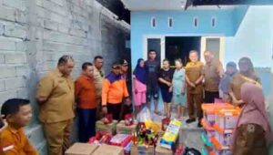 Korban Kebakaran di Moodu Terima Bantuan dari OPD dan BAZNAS