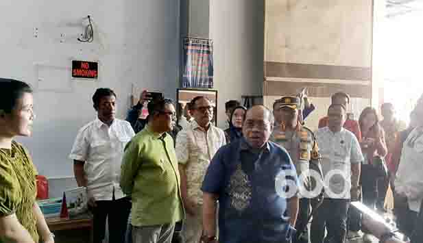 Irwan Hunawa Pastikan Bahan Pokok Tersedia Hingga Akhir Ramadan