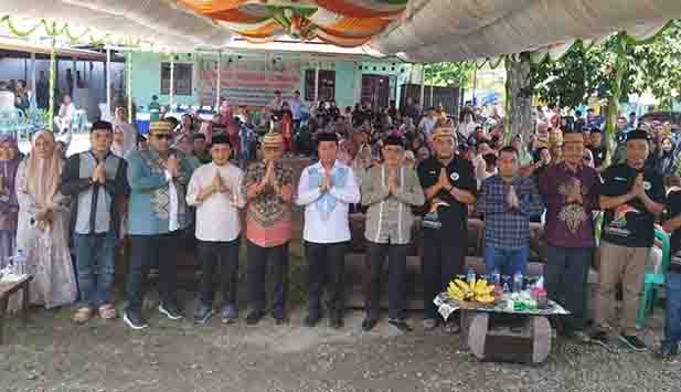 Anak Muda di Bone Bolango Sukses Bagikan 1.015 Porsi Milu Siram di Perayaan Ketupat