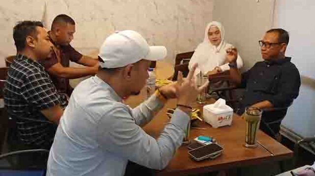 Terus Bergerak, Trizal Entengo Bangun Sinergi dengan Tim Komunikasi Gubernur