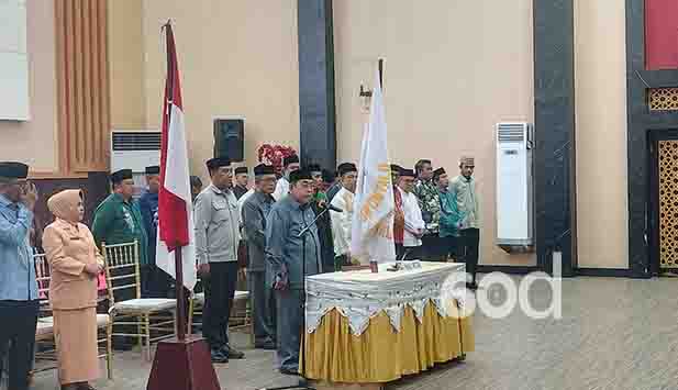 Adhan Dambea Lantik 66 Pejabat Administrator dan Pengawas