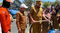 Gubernur Gorontalo Respon Cepat Aspirasi Warga, BPBD Salurkan Air Bersih ke Modelomo