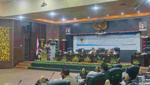Pemerintah Kota Gorontalo Serahkan Ranperda APBD-P 2026 ke DPRD